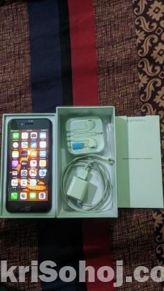 iphone 7. 128 GB Mat Black